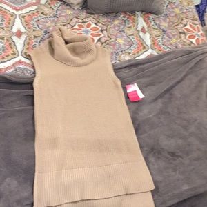 Tank top sweater